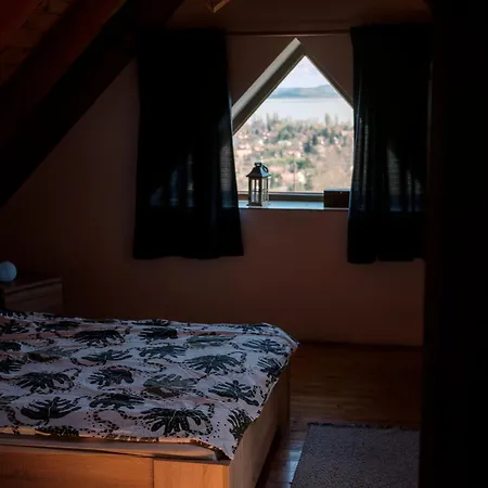 Abrahamhegyi Panorama Hideout Дом отдыха *
